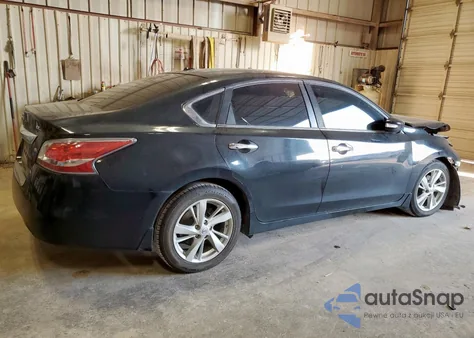 2015 Nissan Altima 2.5 from USA, damaged, VIN 1N4AL3AP4FN358096